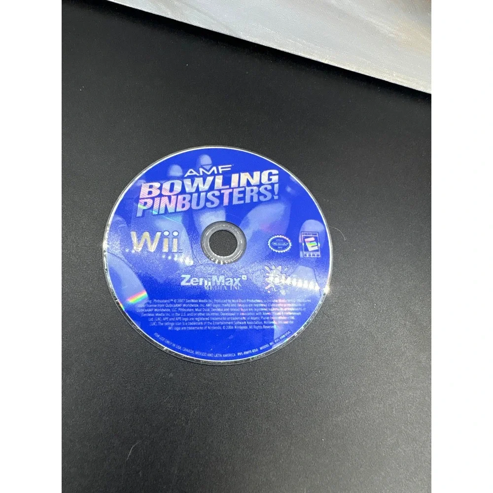 AMF Bowling Pinbusters Nintendo Wii Video Game Disc Only WORKS